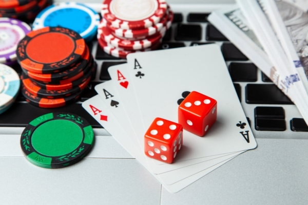 MICHIGAN PASSES BILL FOR ONLINE POKER