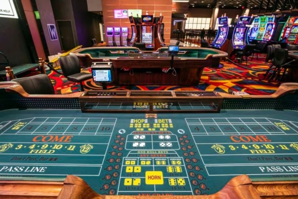 PENNSYLVANIA FOLLOWS THE SMOKING BAN THREATENING CASINOS IN NEW JERSEY